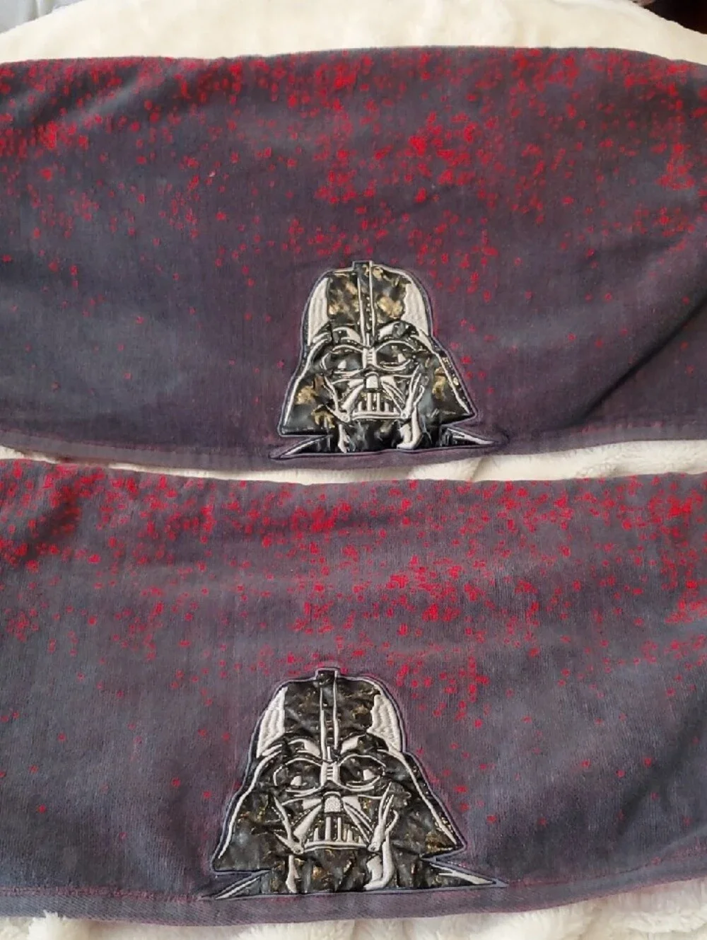 2 Darth Vader Towels Hat in Charcoal with Red Speckle